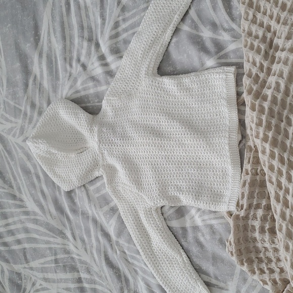 Cozy White Knit Hooded Cardigan - Picture 2 of 3